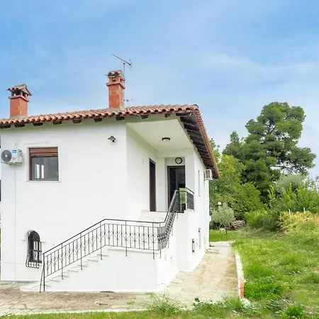 Stylish Bedsit Getaway At Kriopighi 度假居 克里皮吉