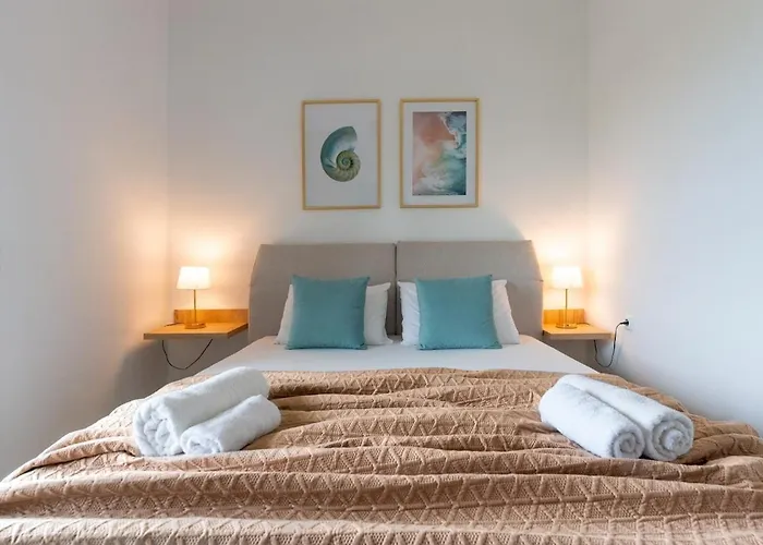 Stylish Bedsit Getaway At Kriopighi Dom wakacyjny