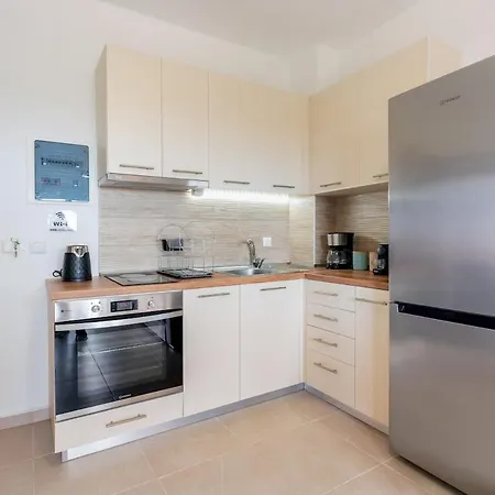 Сasa de vacaciones Stylish Bedsit Getaway At Kriopighi *